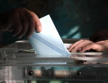 Ολοταχώς για εκλογές- 106 χιλιάδες κάλπες ζητά το υπουργείο Εσωτερικών